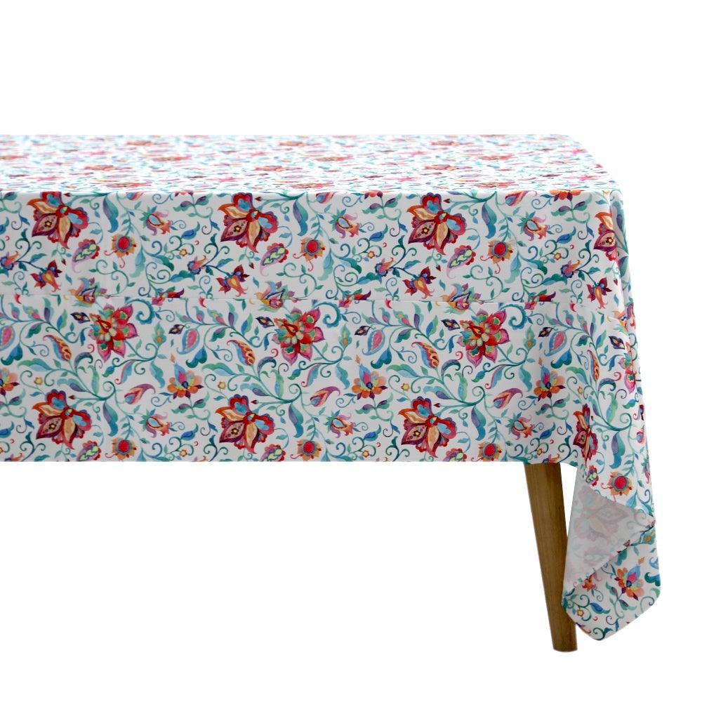 A tablecloth with a floral pattern, perfect for adding a premium look to your dinner table. Dress up any meal or event with this polyester linen tablecloth from Party Social&