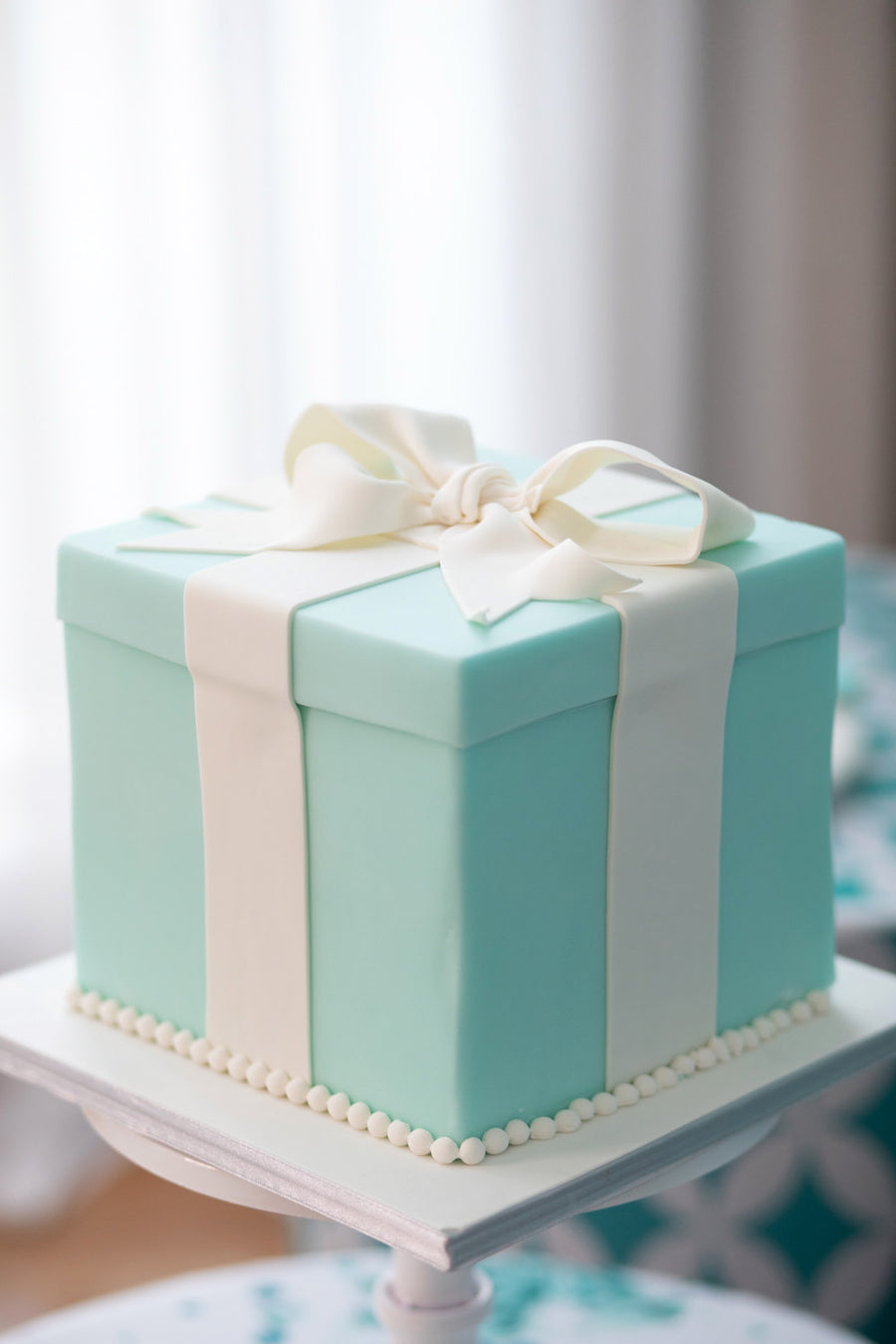Tiffany Glam Theme Cake